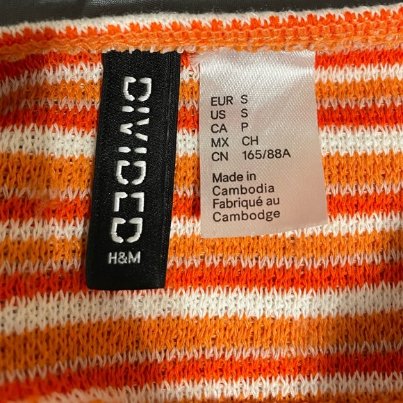 Halter Top - Picture 3 of 3